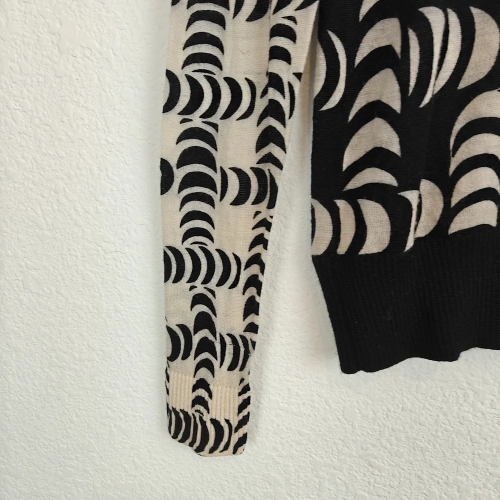 Tory Burch Black & Cream Graphic Wool Cardigan XS | Chic Button Front Statement